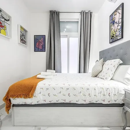 Newly Renovated In Collantes A2 Σεβίλλη