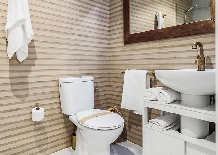 Newly Renovated In Collantes A2 Διαμέρισμα Σεβίλλη
